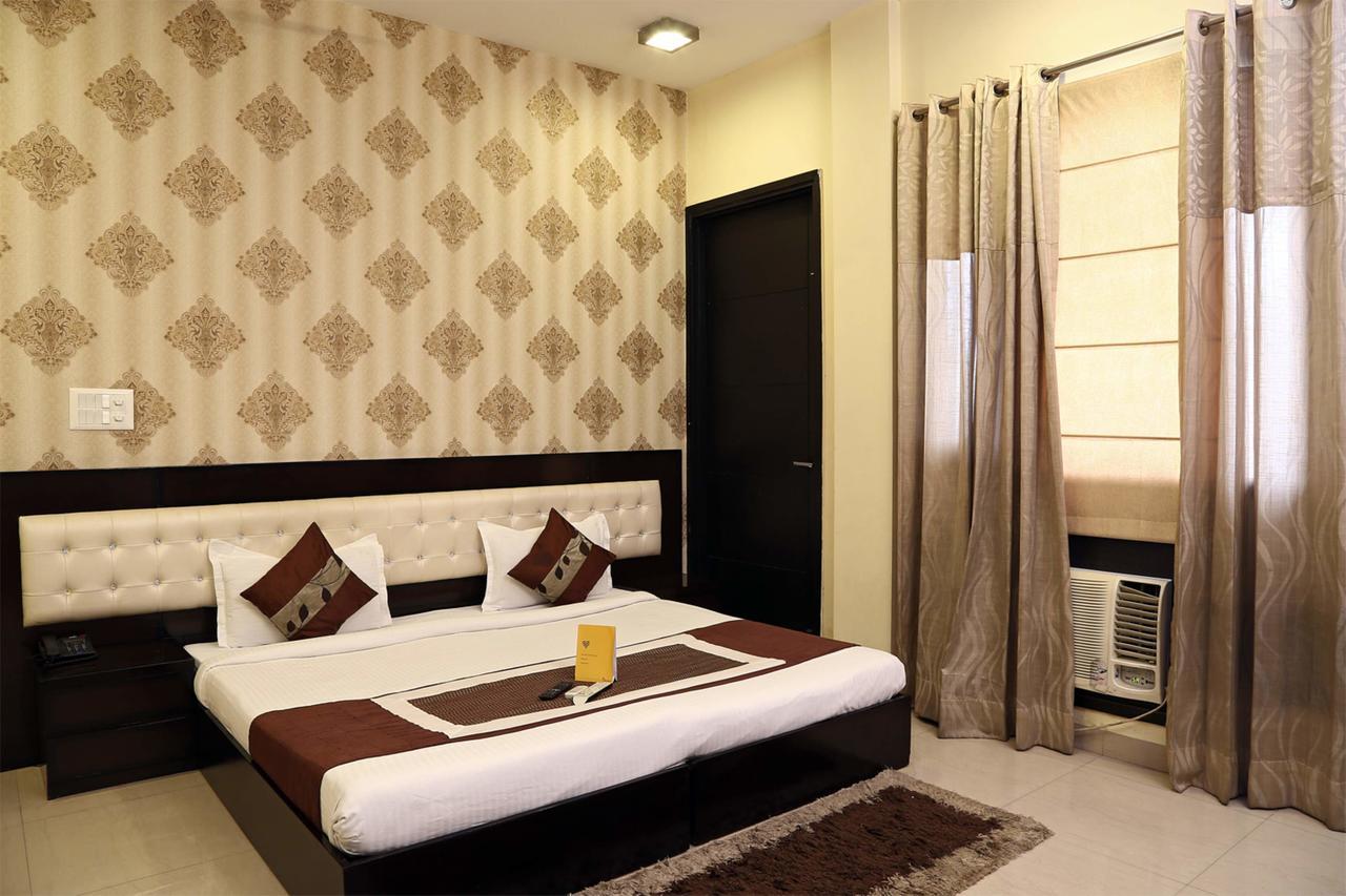 Fabhotel Signature Cyber Park Delhi  Exterior foto
