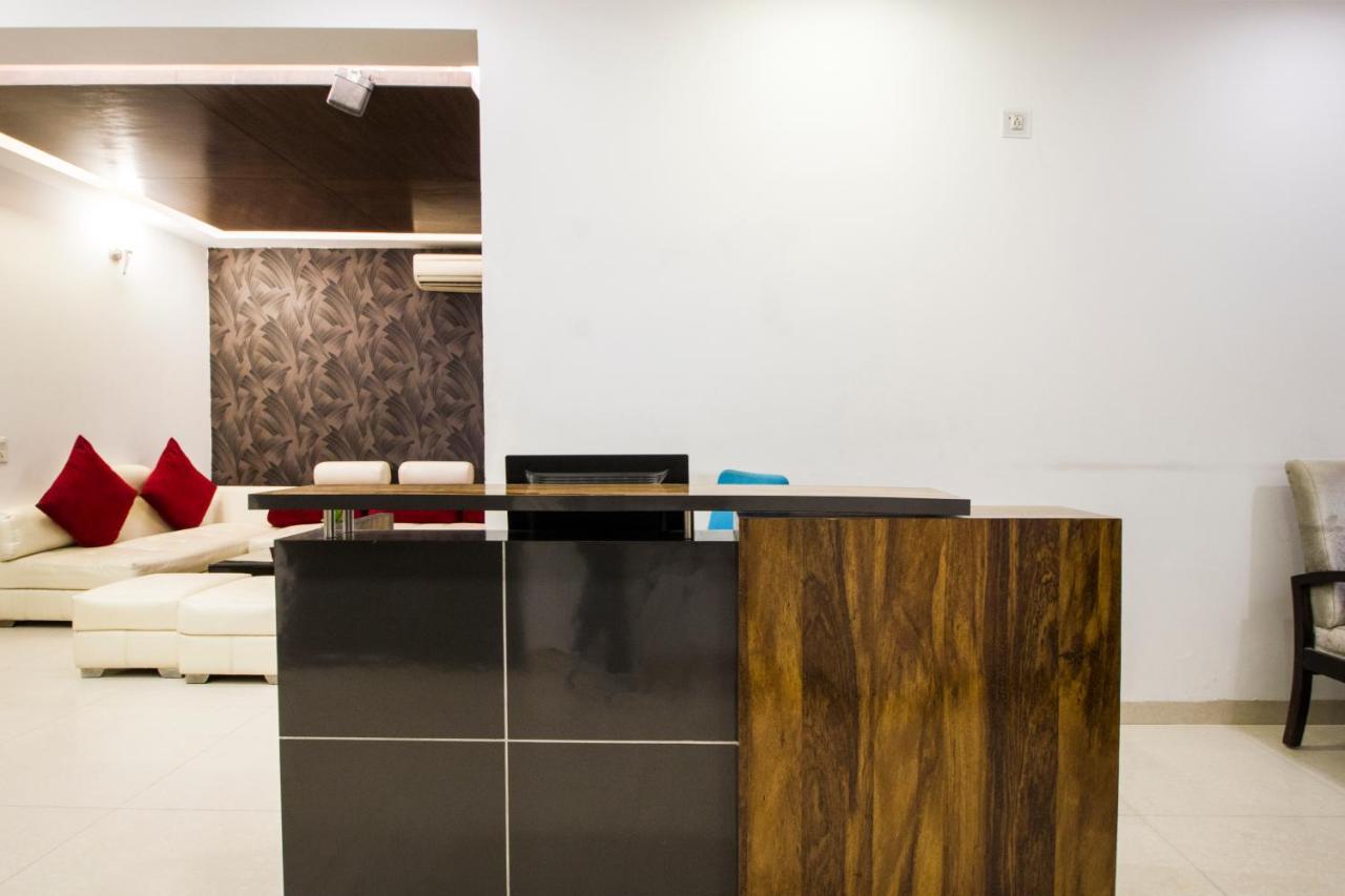 Fabhotel Signature Cyber Park Delhi  Exterior foto